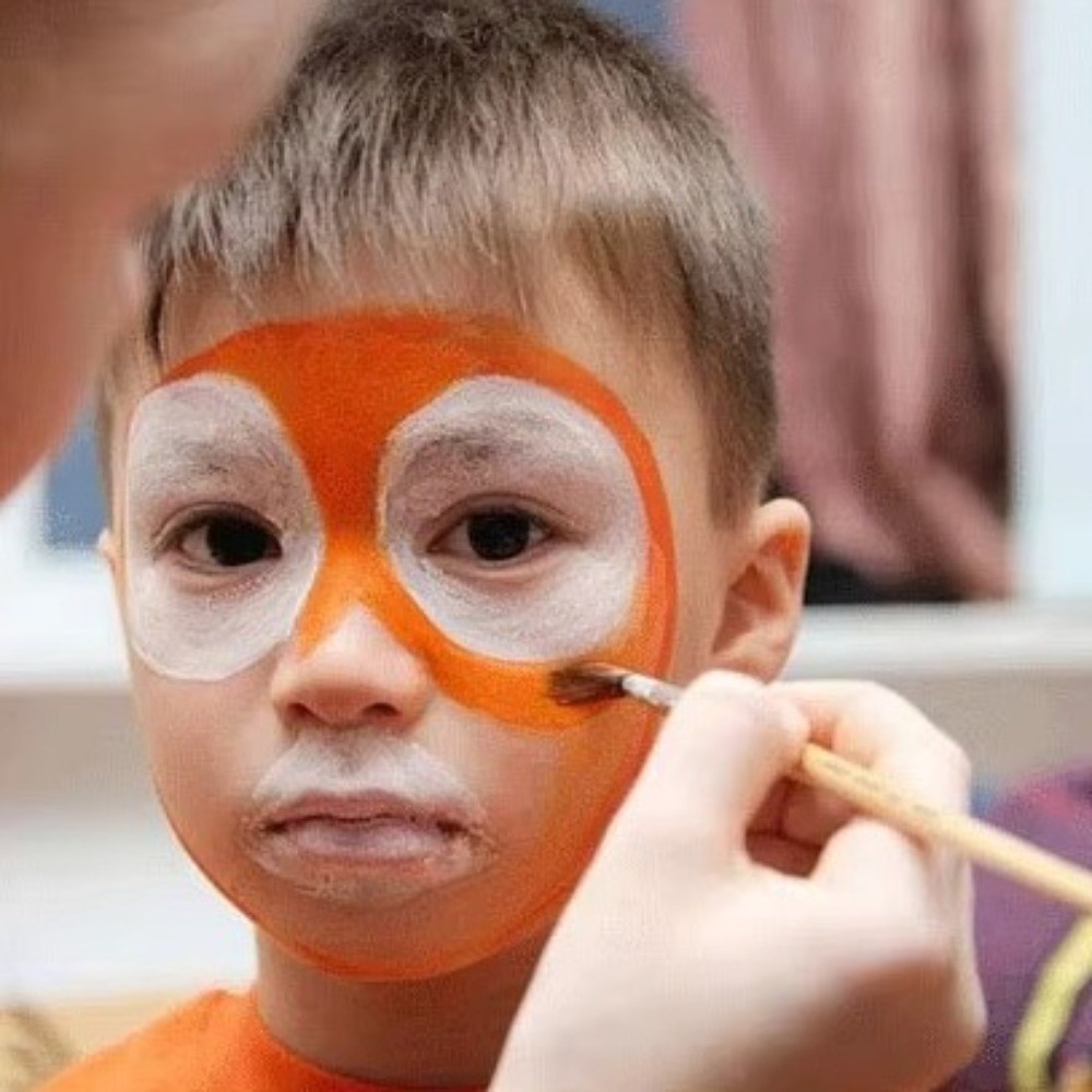 メイクアップキット 6色 フェイスペイントパレット 水で溶け - Camo Face Paint のレビューと価格